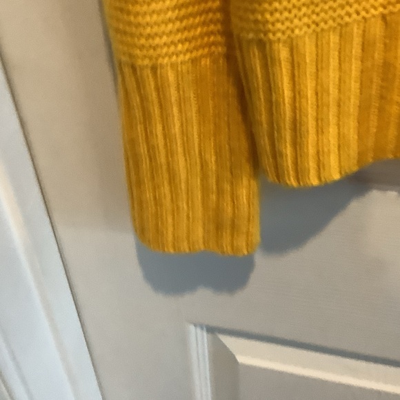 Banana Republic Yellow Cowl Neck Sweater - Picture 7 of 10